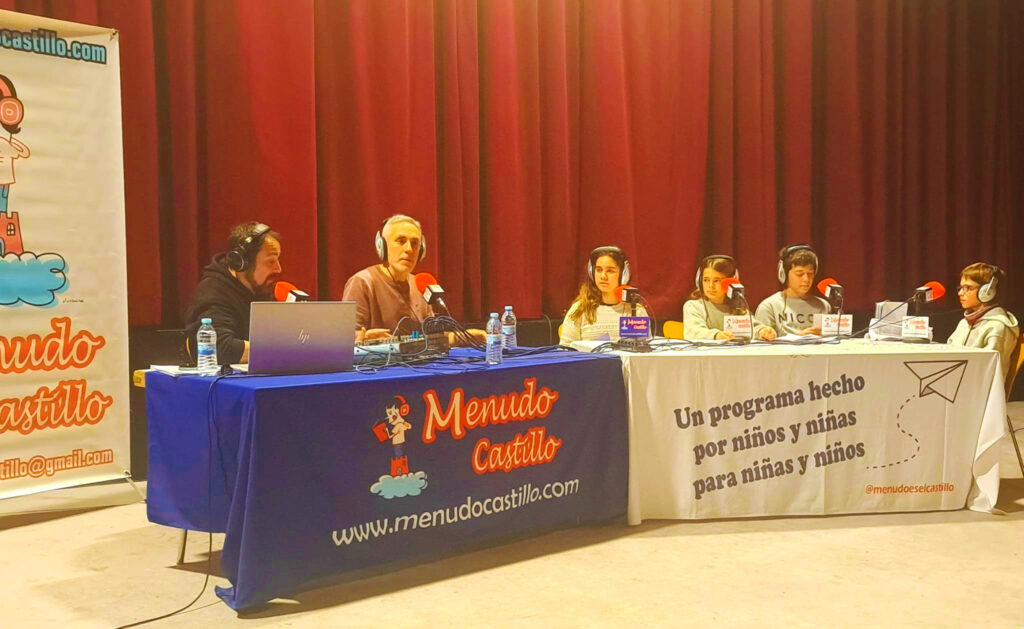 Celebramos el Día Mundial de la Radio 2025 con un programa de radio muy especial. Unimos educación, literatura, bibliotecas y mucho más.