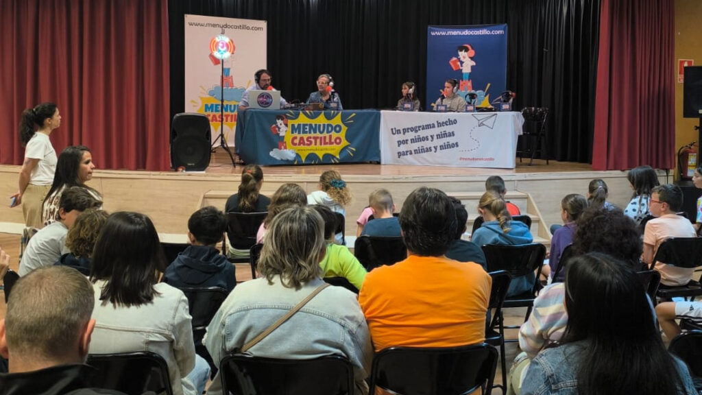 Grabamos tres programas geniales en Aldea del Fresno. Lola Núñez, Anaïs Baranda y Paula Gonzalo se vinieron a compartir un ratito con nosotros.