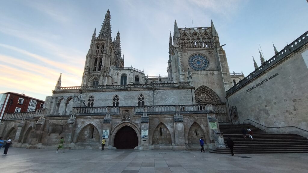 Tuvimos la mejor LIJ de Burgos en Menudo Castillo.